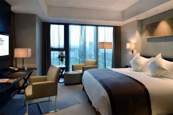 Howard Johnson IFC Plaza (Ningbo)